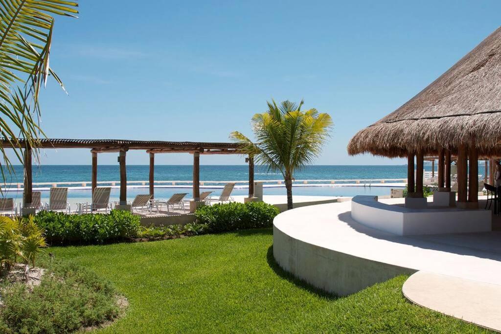 Reef Beachfront 3Bdr Apartment By Casa Paraiso แคนคูน ภายนอก รูปภาพ