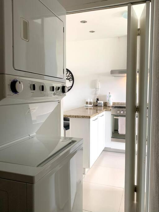 Reef Beachfront 3Bdr Apartment By Casa Paraiso แคนคูน ภายนอก รูปภาพ