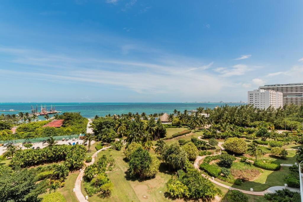 Reef Beachfront 3Bdr Apartment By Casa Paraiso แคนคูน ภายนอก รูปภาพ